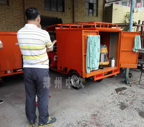 上門(mén)洗車(chē)機(jī)客戶考察現(xiàn)場(chǎng) 上門(mén)洗車(chē)機(jī)客戶考察現(xiàn)場(chǎng)